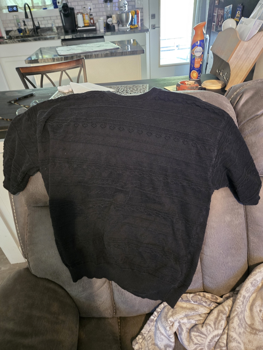 DaVinci Black Women's Short-Sleeve Knit Top